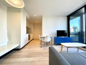 Readyset Apartments at Empire